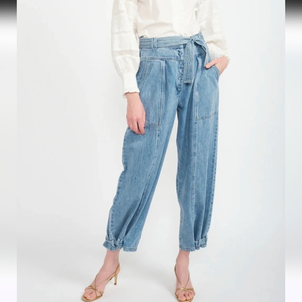 En Saison Tapered Tie Waist Jeans